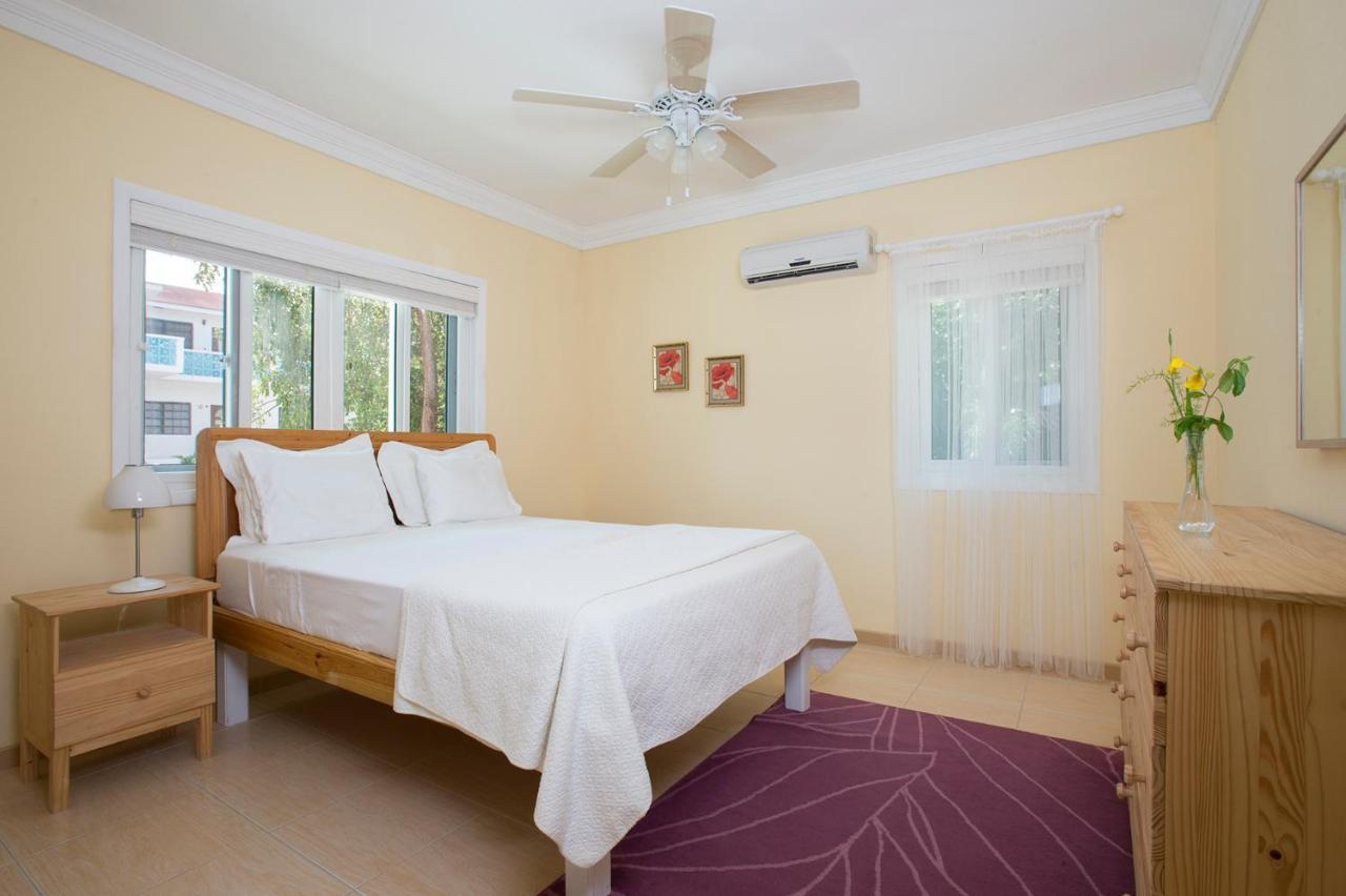Sir Charles Guest House Palmetto Point Exterior foto