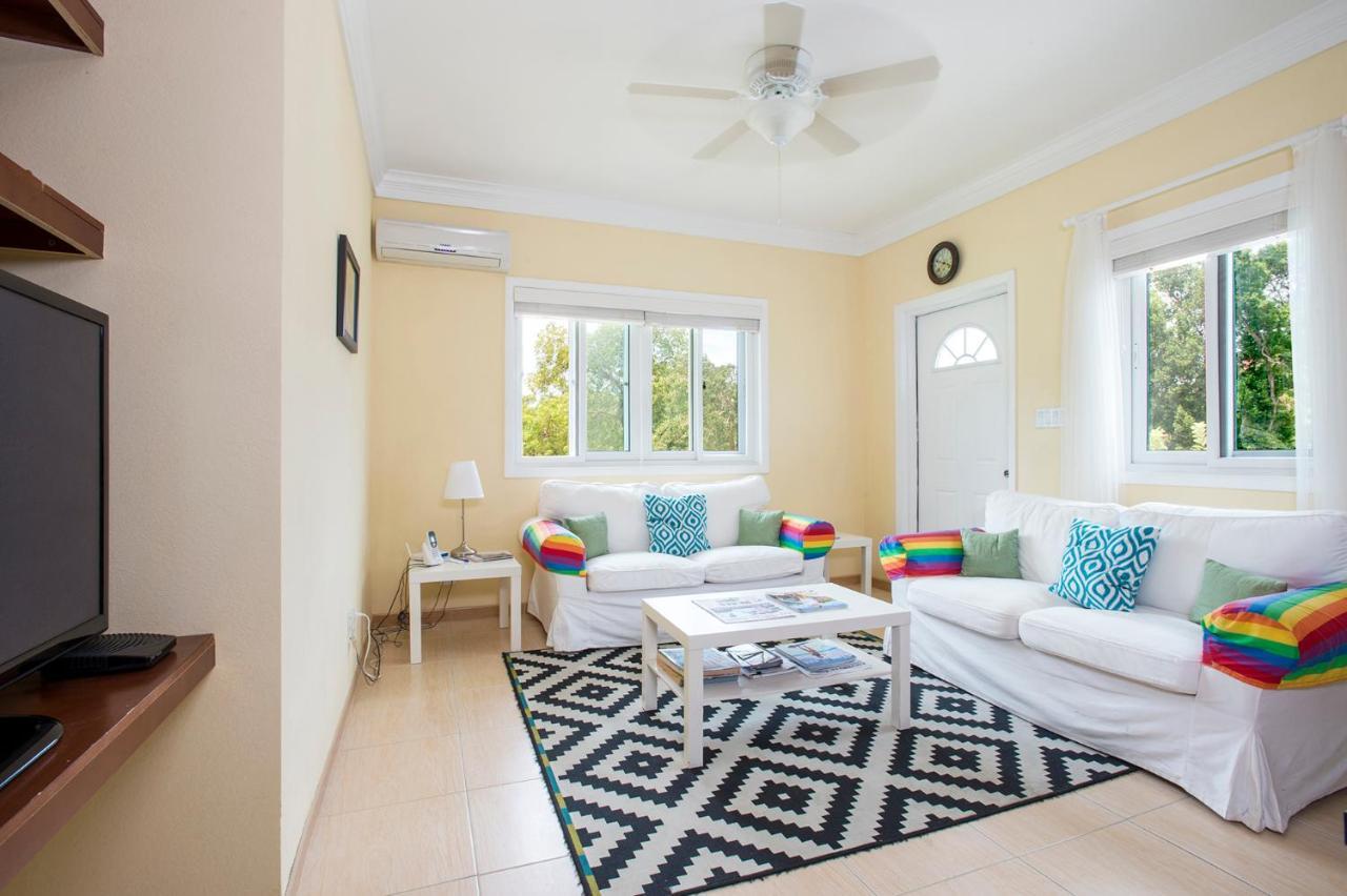 Sir Charles Guest House Palmetto Point Exterior foto